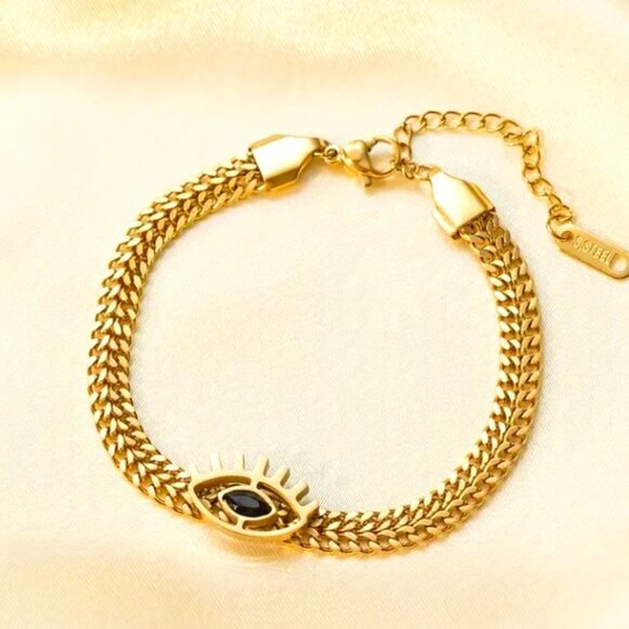 New Eye Evil Symbolic Charm 18K Gold-Plated Necklace & Bracelet Set - Picture 7 of 10